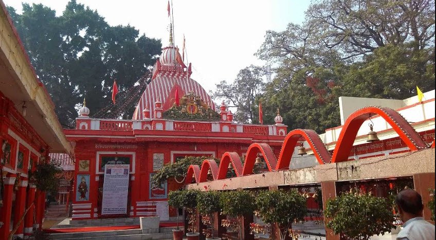 Naya Hanuman Temple Lucknow, Lucknow, Uttar Pradesh - Vushii.com